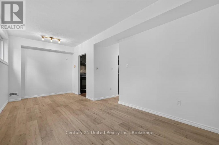 61 BROADLANDS CRESCENT, Clarington (Courtice), Ontario, L1E1R3