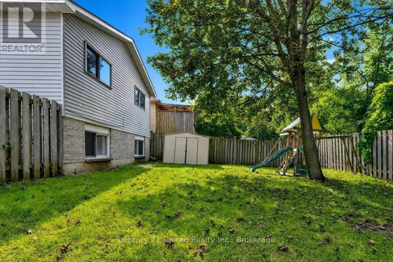 61 BROADLANDS CRESCENT, Clarington (Courtice), Ontario, L1E1R3