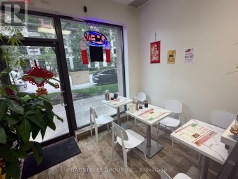32 - 15 NORTHTOWN WAY Toronto (Willowdale East) Ontario photo 2