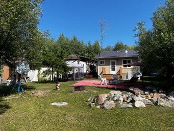 47 Ayers Cove Manigotagan Manitoba photo 2