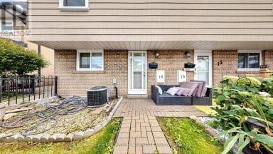 16 - 925 BAYLY STREET Pickering (West Shore) Ontario photo 7