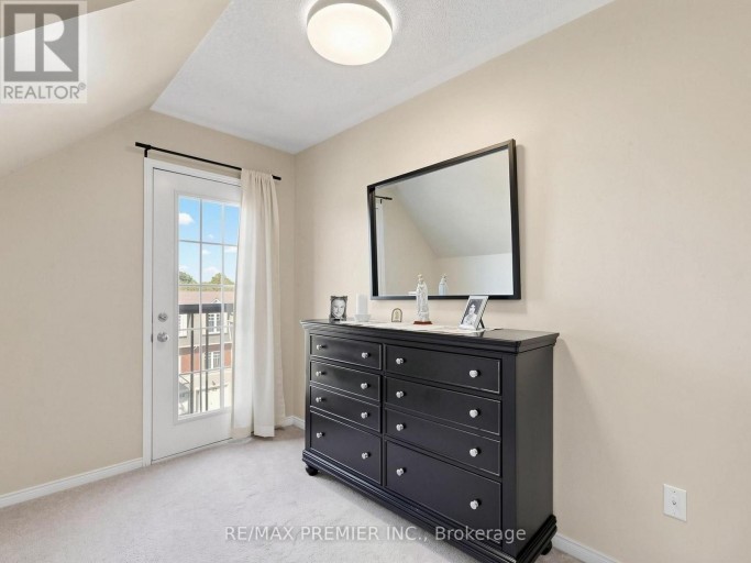 95 JOHN BELL CRESCENT, Toronto (Clairlea-Birchmount), Ontario, M1L0G5