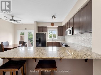 95 JOHN BELL CRESCENT Toronto (Clairlea-Birchmount) Ontario photo 9