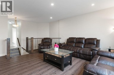 31 Saddletree Drive NE Calgary Alberta photo 15