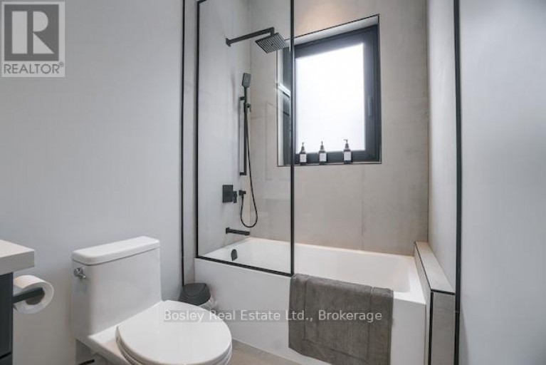 142 SIXTH STREET, Collingwood, Ontario, L9Y1Y9