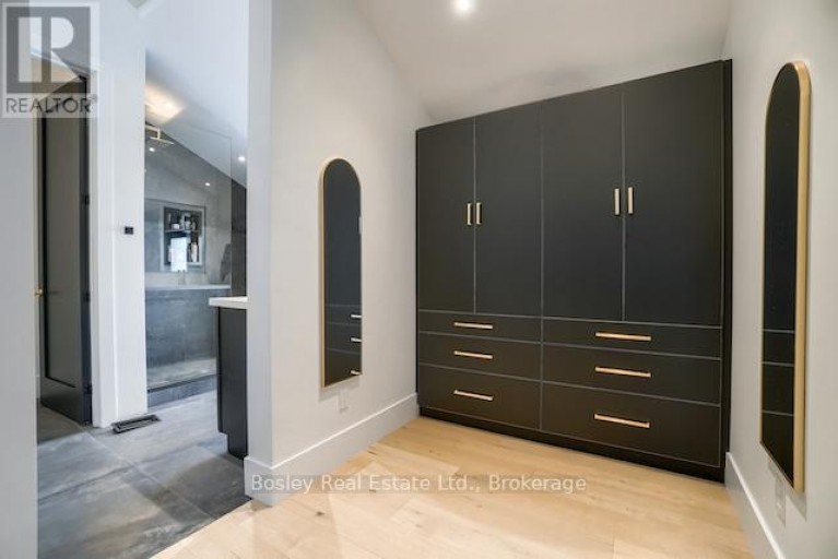 142 SIXTH STREET, Collingwood, Ontario, L9Y1Y9