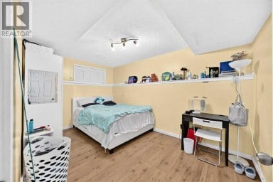 1062 Bridlemeadows Manor SW Calgary Alberta photo 20