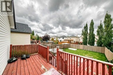 1062 Bridlemeadows Manor SW Calgary Alberta photo 25