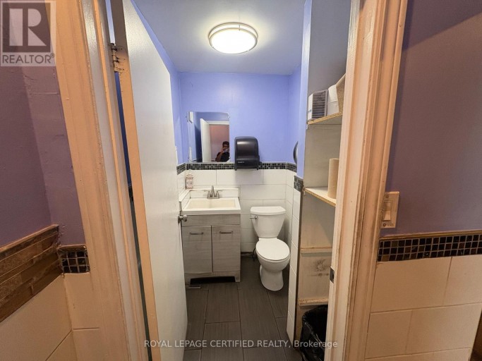 827 ALBION ROAD, Toronto (Thistletown-Beaumonde Heights), Ontario, M9V1A3