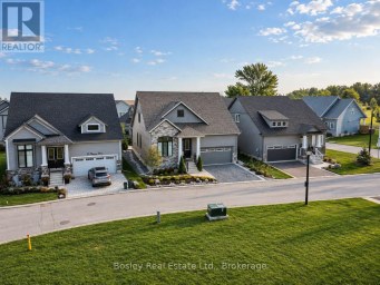 17 - 117 BEACON DRIVE Blue Mountains Ontario photo 3