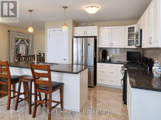 52 BRIDGES BOULEVARD, Port Hope, Ontario, L1A0C8
