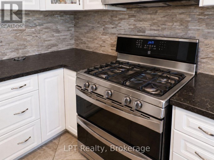 52 BRIDGES BOULEVARD, Port Hope, Ontario, L1A0C8