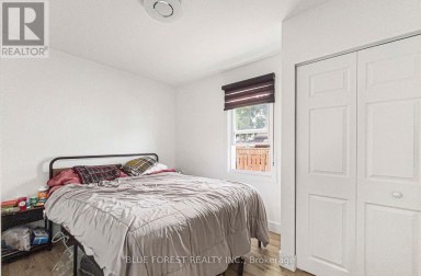 104 DELAWARE STREET London East (East M) Ontario photo 17