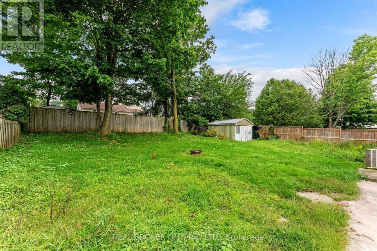 19 COLEMAN STREET, Huron East (Seaforth), Ontario, N0K1W0