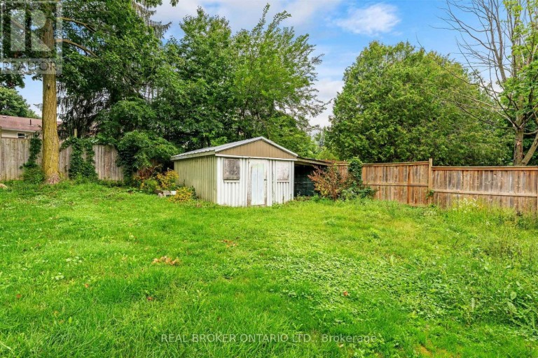 19 COLEMAN STREET, Huron East (Seaforth), Ontario, N0K1W0