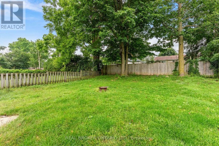 19 COLEMAN STREET, Huron East (Seaforth), Ontario, N0K1W0
