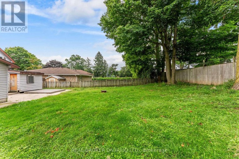 19 COLEMAN STREET, Huron East (Seaforth), Ontario, N0K1W0
