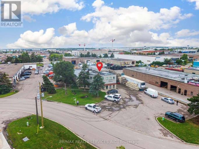 780 HARDWICK ROAD, Caledon (Bolton West), Ontario, L7E5R4