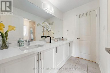 48 LANARK STREET Bradford West Gwillimbury (Bradford) Ontario photo 34