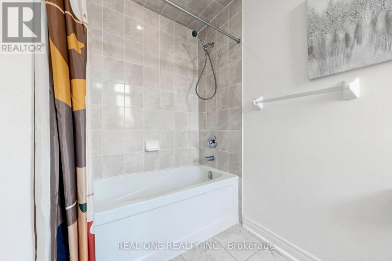 48 LANARK STREET, Bradford West Gwillimbury (Bradford), Ontario, L3Z0W7