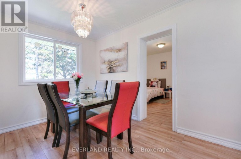 52 FAIRGLEN AVENUE, Toronto (L'Amoreaux), Ontario, M1T1G7