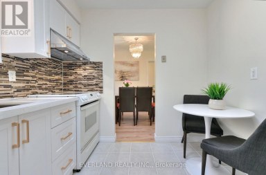52 FAIRGLEN AVENUE Toronto (L'Amoreaux) Ontario photo 13