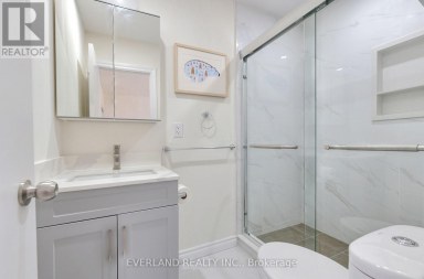 52 FAIRGLEN AVENUE Toronto (L'Amoreaux) Ontario photo 22