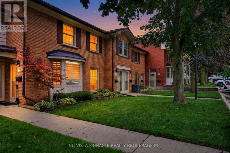 7 ARBOUR GLEN CRESCENT, London East (East A), Ontario, N5Y1Z9