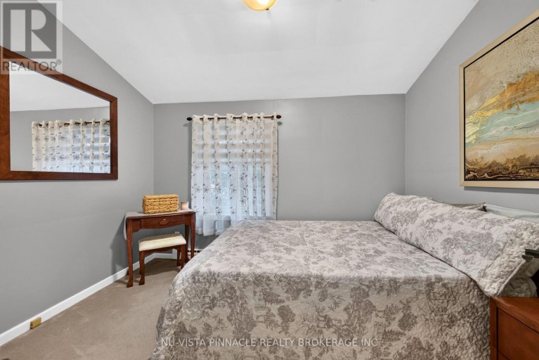 7 ARBOUR GLEN CRESCENT, London East (East A), Ontario, N5Y1Z9