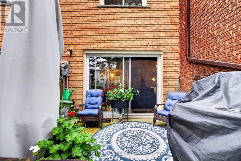 7 ARBOUR GLEN CRESCENT, London East (East A), Ontario, N5Y1Z9