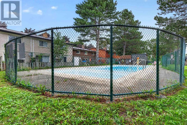 7 ARBOUR GLEN CRESCENT, London East (East A), Ontario, N5Y1Z9