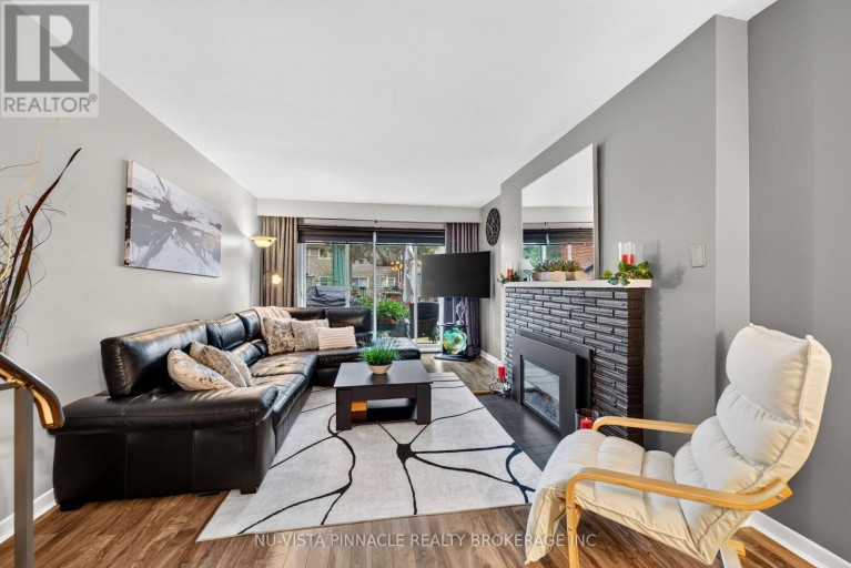7 ARBOUR GLEN CRESCENT, London East (East A), Ontario, N5Y1Z9
