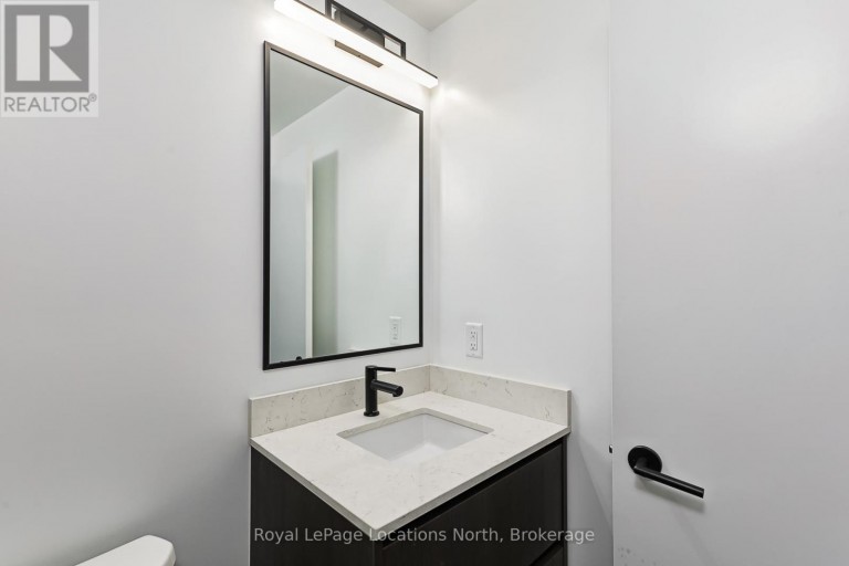 203 - 31 HURON STREET, Collingwood, Ontario, L9Y5T7