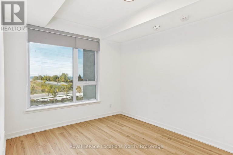 203 - 31 HURON STREET, Collingwood, Ontario, L9Y5T7