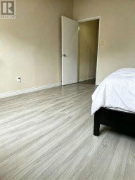 22 O'HALLORAN CRESCENT Toronto (Milliken) Ontario photo 12