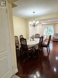 22 O'HALLORAN CRESCENT Toronto (Milliken) Ontario photo 3
