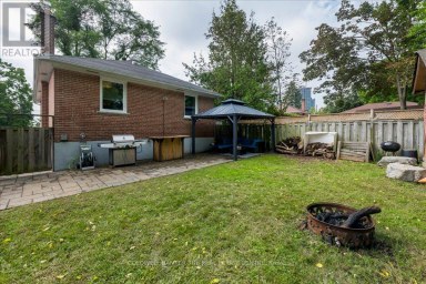 18 AGNES STREET Barrie (Wellington) Ontario photo 27