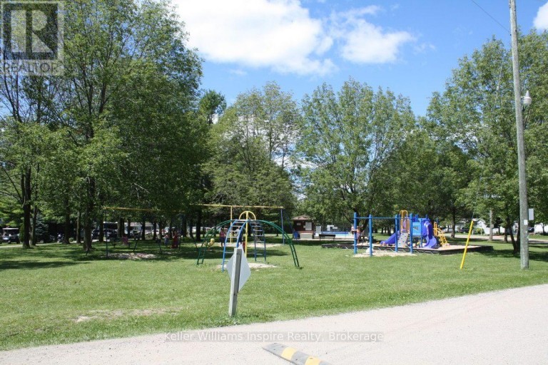 619 OAK STREET, Centre Wellington, Ontario, N1M2W5