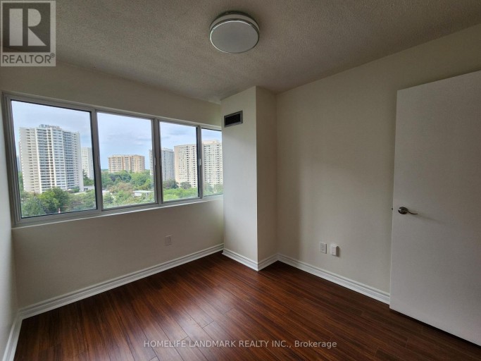 910 - 50 ELM DRIVE E, Mississauga (Mississauga Valleys), Ontario, L5A3X2