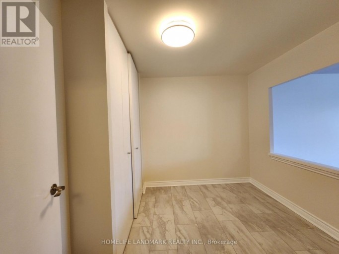 910 - 50 ELM DRIVE E, Mississauga (Mississauga Valleys), Ontario, L5A3X2