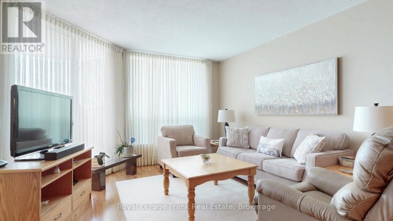 503 - 700 WILSON ROAD N, Oshawa (Centennial), Ontario, L1G7T5