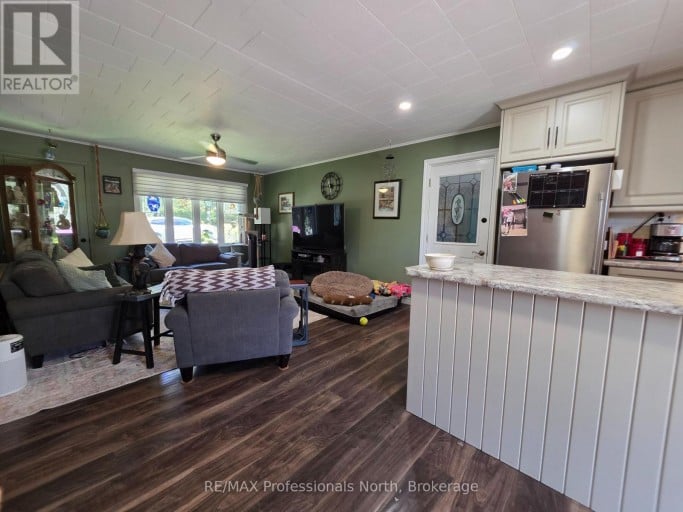 342 BOBCAYGEON ROAD, Minden Hills (Minden), Ontario, K0M2K0