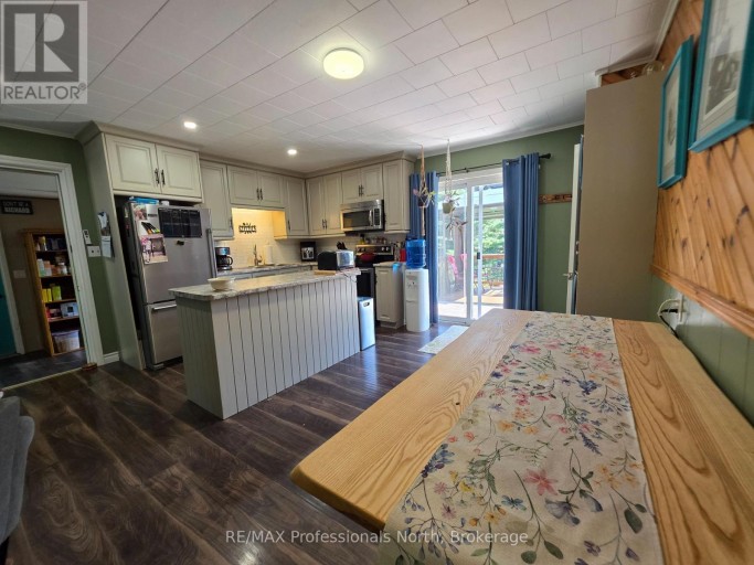 342 BOBCAYGEON ROAD, Minden Hills (Minden), Ontario, K0M2K0