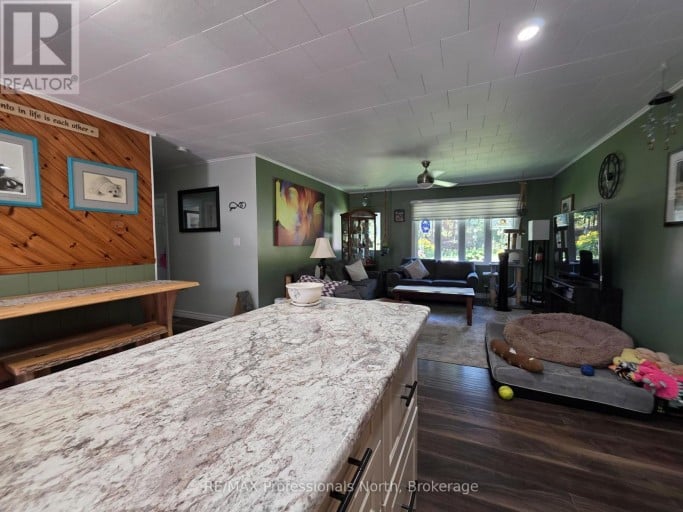 342 BOBCAYGEON ROAD, Minden Hills (Minden), Ontario, K0M2K0