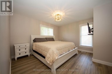 36 RUSSELL HILL ROAD Kawartha Lakes (Bobcaygeon) Ontario photo 12