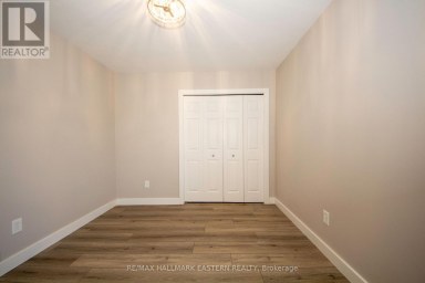 36 RUSSELL HILL ROAD Kawartha Lakes (Bobcaygeon) Ontario photo 17