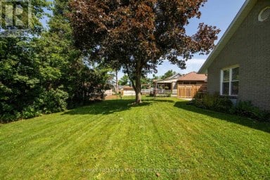 36 RUSSELL HILL ROAD Kawartha Lakes (Bobcaygeon) Ontario photo 26