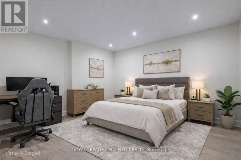 3081 GRENVILLE DRIVE, Mississauga (Cooksville), Ontario, L5A2P6