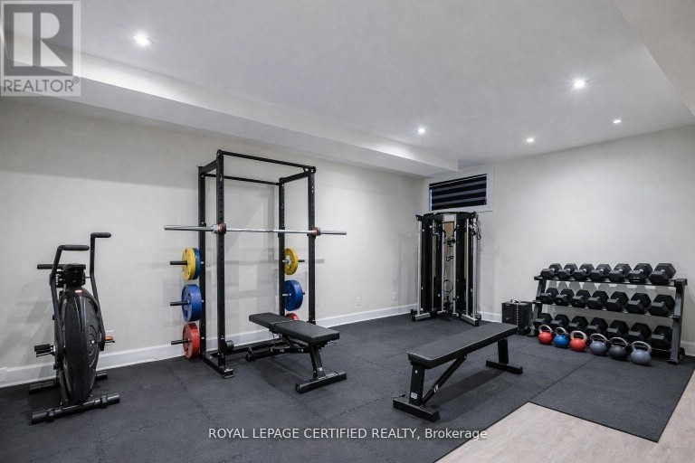 3081 GRENVILLE DRIVE, Mississauga (Cooksville), Ontario, L5A2P6