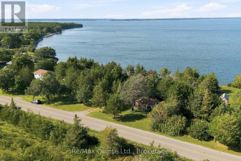 4561 COUNTY ROAD 13 ROAD, Prince Edward County (South Marysburg Ward), Ontario, K0K2T0